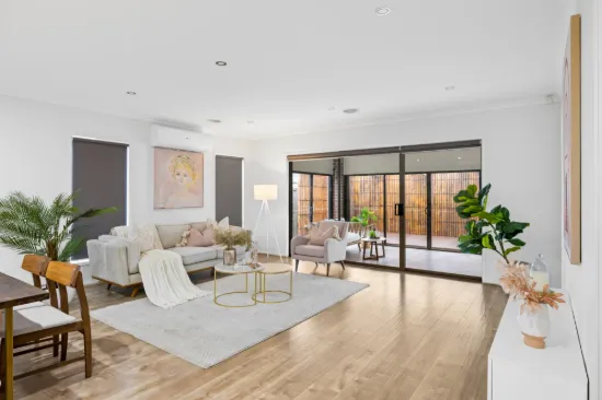 16 Camberwell Parade, Mickleham, Vic 3064