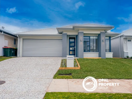 16 Carnarvon Crescent, Banya, Qld 4551