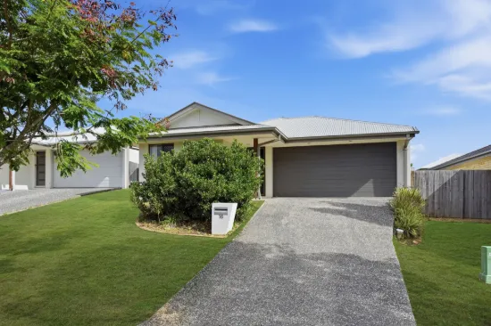 16 Carpenter Street, Yarrabilba, Qld 4207