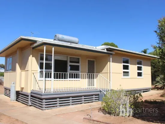 16 Charles Street, Mannum, SA 5238