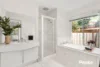 16 Claremont Glen, Berwick, Vic 3806-Image