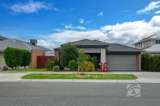 16 Columbia Drive, Officer, Vic 3809