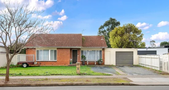 16 Crabb Road, Smithfield Plains, SA 5114