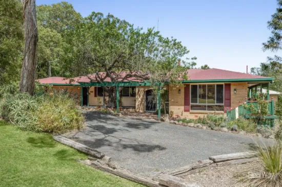16 Crebra Crescent, Top Camp, Qld 4350
