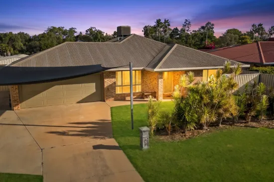 16 Crinum Crescent, Emerald, Qld 4720