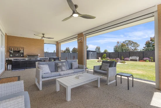 16 Currawong Circuit, Moama, NSW 2731