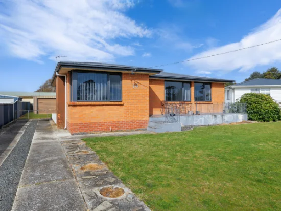 16 Daphne Street, Wynyard, Tas 7325