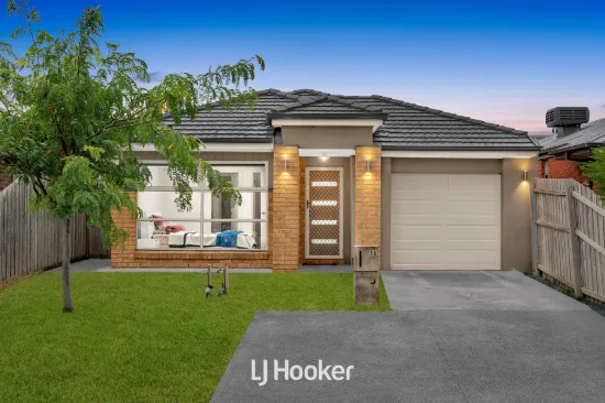16 Dedina Walk, Dandenong, Vic 3175