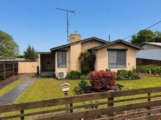 16 Delburn Street, Newborough, Vic 3825