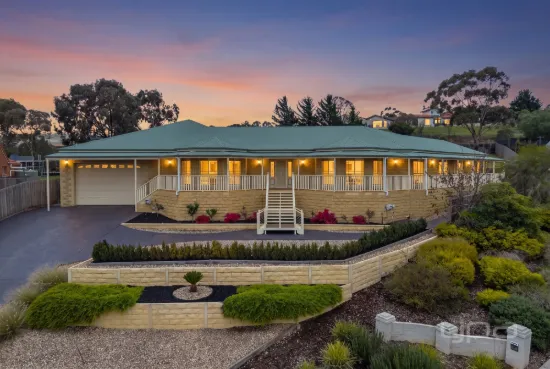 16 Densley Court, Darley, Vic 3340