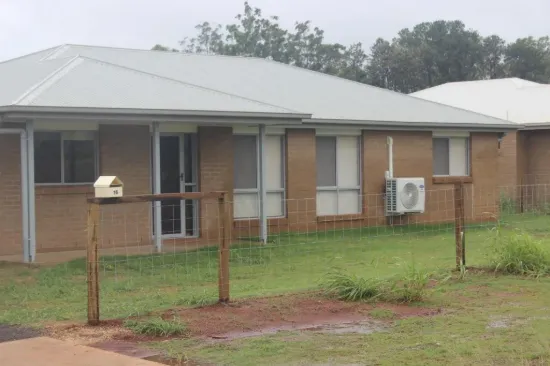 16 DUKE STREET, Memerambi, Qld 4610