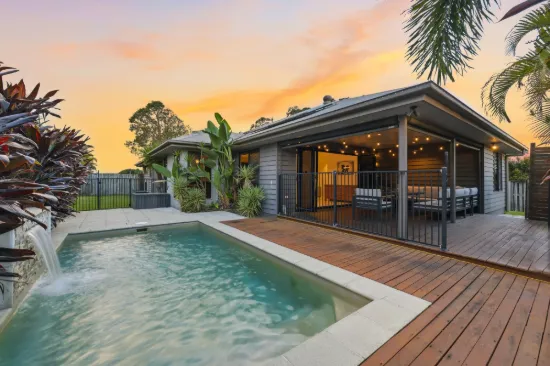 16 Emmaville Crescent, Ormeau, Qld 4208