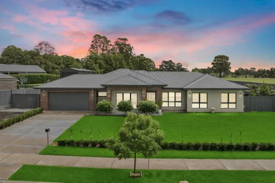 16 Enderle Drive, Lochinvar, NSW 2321