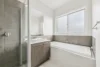 16 Erin Drive, Fraser Rise, Vic 3336-Image