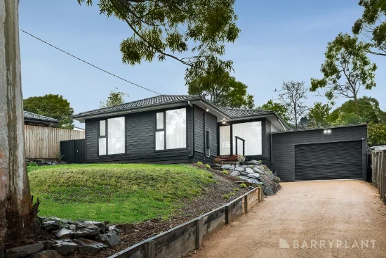 16 Fauna Avenue, Badger Creek, Vic 3777