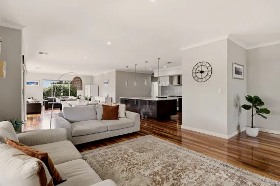 16 Fenians Pass, South Yunderup, WA 6208 - For Sale