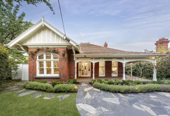 16 Fernhurst Grove, Kew, Vic 3101 - For Sale