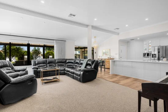 16 Fitzgerald Loop, Canning Vale, WA 6155-Image
