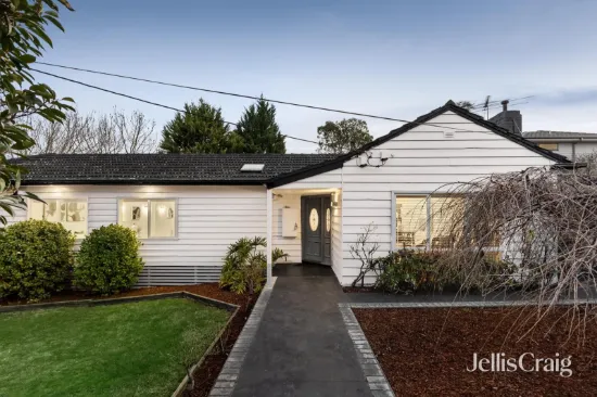 16 Fyfe Avenue, Ringwood, Vic 3134
