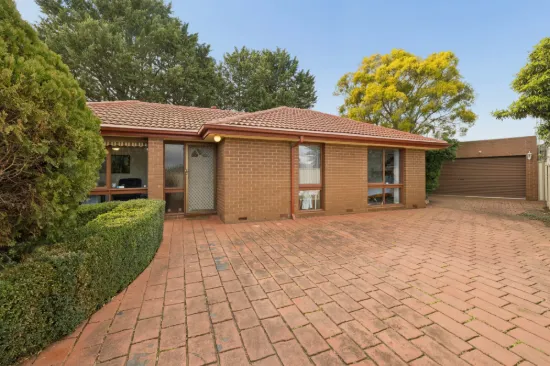 16 Gorae Court, Westmeadows, Vic 3049