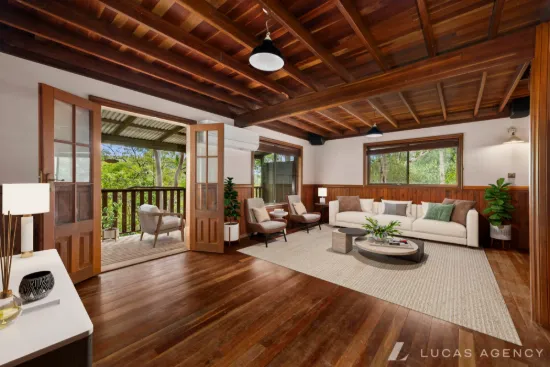 16 Gordon Crescent, Withcott, Qld 4352