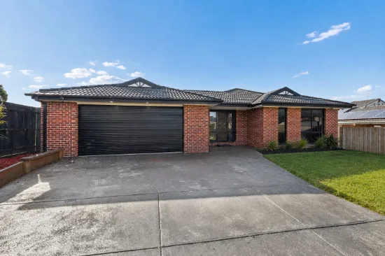 16 Greenbriar Way, Cranbourne West, Vic 3977