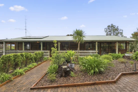 16 Gum Avenue, Victor Harbor, SA 5211 - For Sale