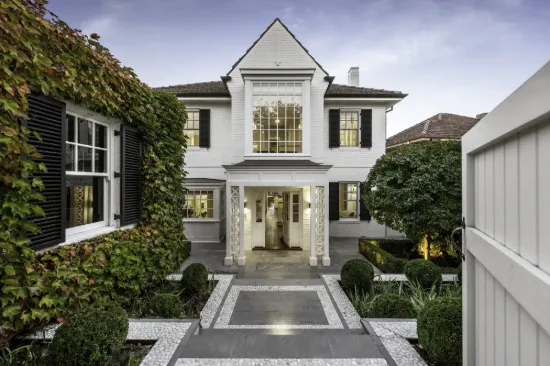16 Hill Street, Toorak, Vic 3142