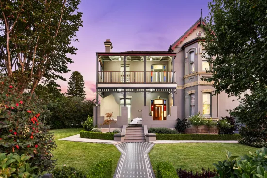 16 Hillcrest Avenue, Ashfield, NSW 2131