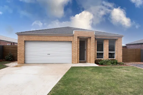 16 Holstein Close, Delacombe, Vic 3356