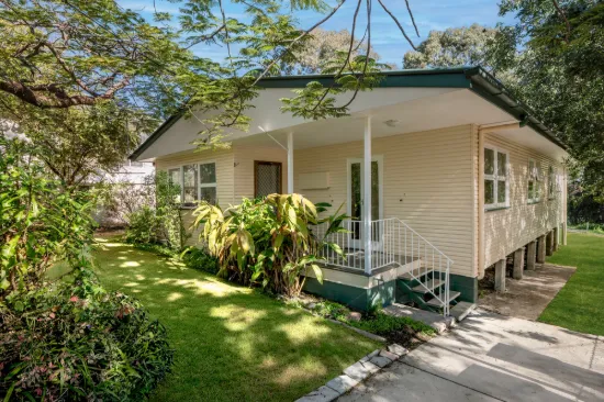 16 Iberia Crescent, Darra, Qld 4076