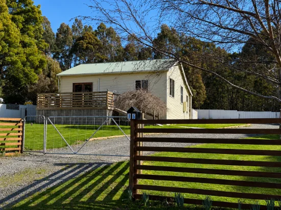 16 Irish Town Road, St Marys, Tas 7215