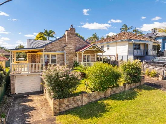 16 Jacaranda Avenue, East Lismore, NSW 2480 - For Sale