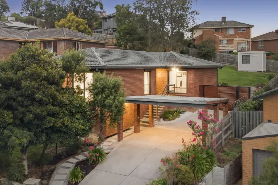 16 Jefferson Grove, Doncaster East, Vic 3109
