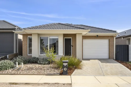 16 Jimmy Street, Charlemont, Vic 3217