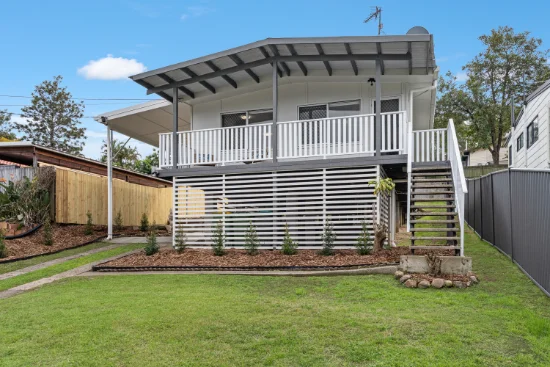 16 Kinnara Street, Ashmore, Qld 4214 - For Rent