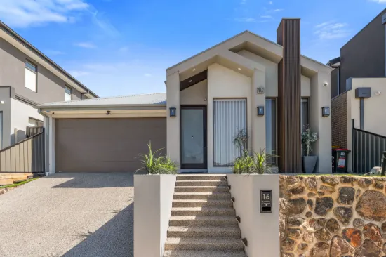 16 Koomba Crescent, Greenvale, Vic 3059