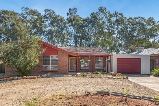 16 Leicester Grove, Andrews Farm SA 5114-Image