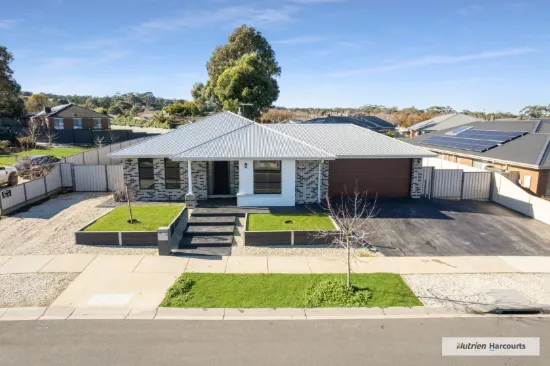 16 Letterbox Lane, Kilmore, Vic 3764