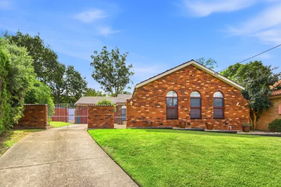 16 Lincoln Place, Castle Hill, NSW 2154