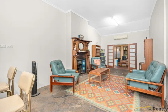 16 Lindsay Avenue, East Side, NT 0870