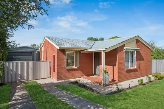 16 Lismore Crescent, Huntfield Heights, SA 5163