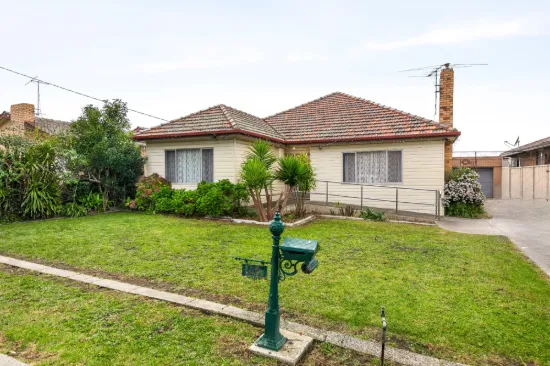 16 Lockley Street, Hadfield, Vic 3046