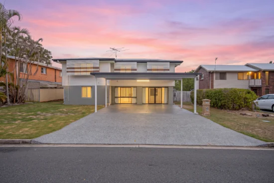 16 Macquarie Street, Mount Pleasant, Qld 4740