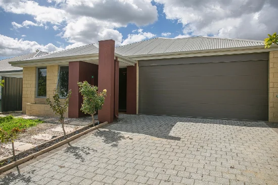 16 Mauve Way, Aveley, WA 6069