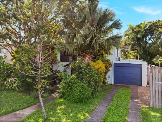 16 Mazlin Street, Edge Hill, Qld 4870-Image