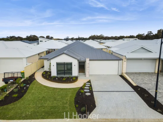 16 Merion Street, Dunsborough, WA 6281 - For Sale