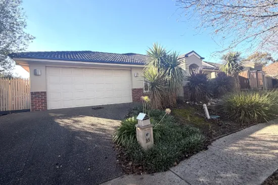 16 Montpelier Drive, Berwick, Vic 3806