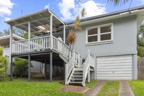 16 Moora Street, Ashmore, Qld 4214