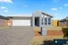 16 Morgan Street, Walloon, Qld 4306
